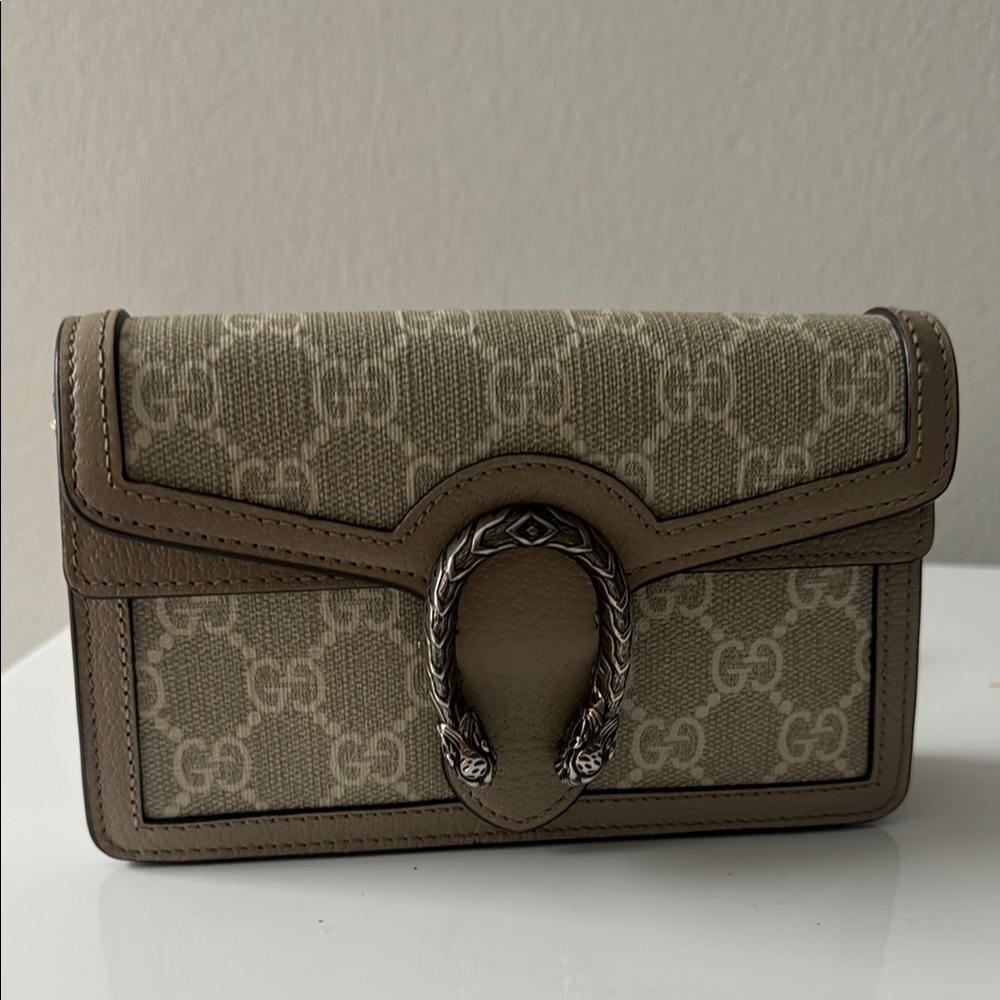 Gucci Beige Dionysus GG Supreme Mini Bag